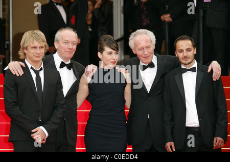 Fabrizio Rongione, Luc Dardenne, Arta Dobroshi, Jean-Pierre Dardenne, Jeremie renier le Festival de Cannes 2008 - Jour 6 'Le Banque D'Images