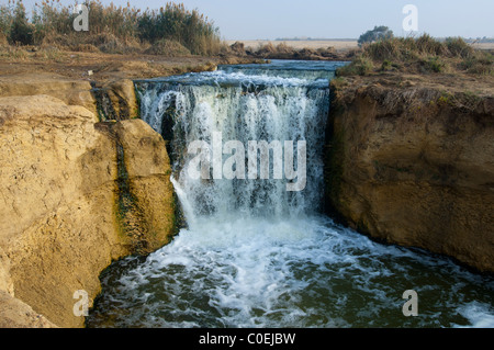 Cascade de Wadi Al Rayan Banque D'Images