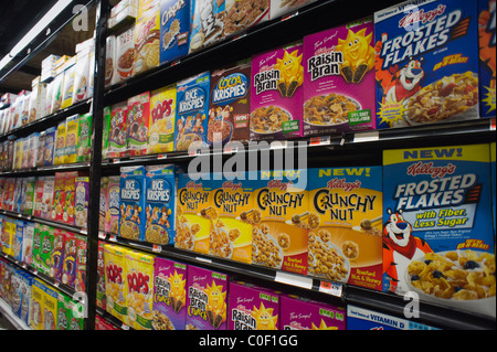 Kellogg's céréales pour petit-déjeuner dans un supermarché de New York Banque D'Images