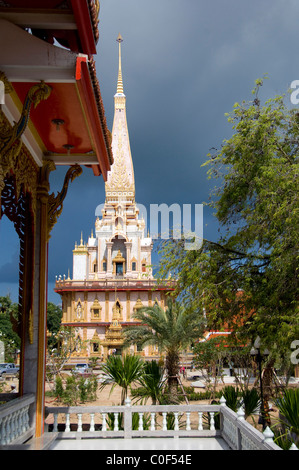 La Thaïlande, Phuket. Wat Chalong (aka) Temple de Chalong, Phuket et le plus grand monastère bouddhiste plus décorés. Banque D'Images