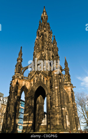 Dh Walter Scott monument Princes Street Gardens Edinburgh Sir Walter Scott monument mémorial Banque D'Images