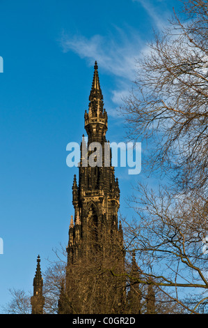 Dh Walter Scott monument Princes Street Gardens Edinburgh Sir Walter Scott monument mémorial Banque D'Images