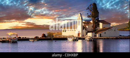 Couvent grec orthodoxe de Vlachernas, péninsule Kanoni, Grèce CORFOU, Îles Ioniennes Banque D'Images