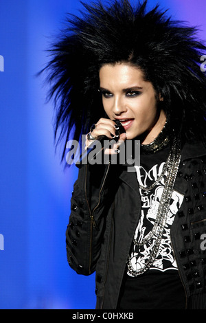 Tom Kaulitz and Bill Kaulitz of the German band Tokio Hotel at an album  signing at Virgin Megastore in Times Square New York Stock Photo - Alamy