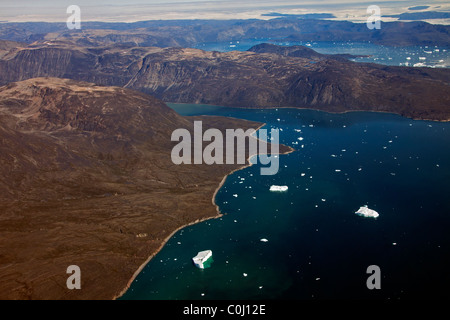 Vue aérienne sur l'île Disko / Qeqertarsuaq, West-Greenland, Groenland Banque D'Images