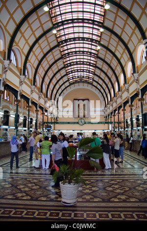 L'intérieur de la General Post Office Français à Saigon (Ho Chi Minh Ville, Vietnam) Banque D'Images