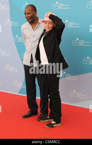 Alex Descas et Claire Denis Le Festival du Film de Venise 2008 - Jour 4 - '35 Rhums' - Photocall Venise, Italie - 30.08.08 Zibi/ Banque D'Images