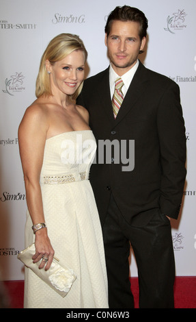 Jennie Garth et Peter Facinelli mari assiste à la 11e Conférence annuelle Lili Claire au profit de la Fondation Santa Monica Civic Banque D'Images