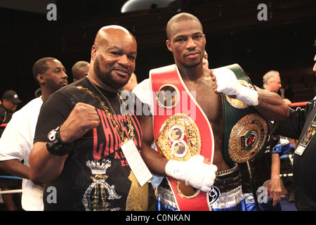 Chad Dawson bat Antonio Tarver pour l'IBF et le lBO light Heavyweight Championship title, au Palms Hotel and Casino Banque D'Images