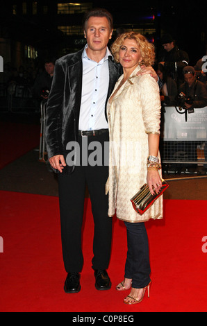 Natasha Richardson et Liam Neeson Le Times BFI London Film Festival - "l'autre homme' - Arrivées Londres, Angleterre - 17.10.08 Banque D'Images