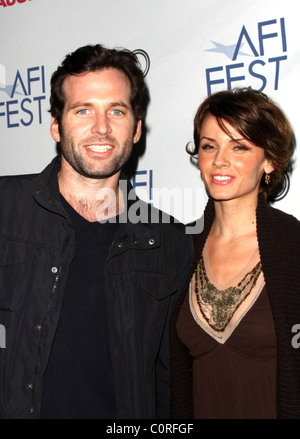 Eion Bailey et Sarah Wells AFI Film Festival 2008 - Un hommage à Tilda Swinton tenue à l'ArcLight Theatre- arrivants Los Banque D'Images