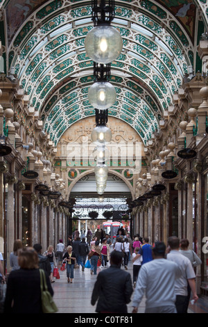 Arcade du comté de Leeds UK Banque D'Images