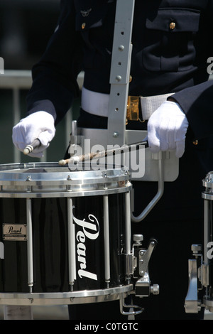 Batteur de la Fédération australienne de protection (AFG), l'équipe de drill de précision GARDEN ISLAND NAVAL BASE, Sydney, NSW, Australie Banque D'Images