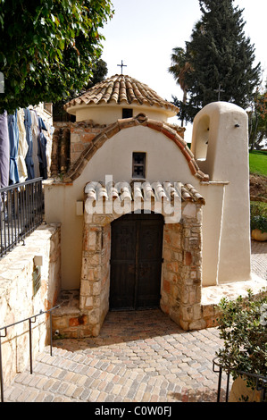 L'extérieur de tous les Saints Chapelle au Columbia Beach Resort Pissouri Chypre Banque D'Images