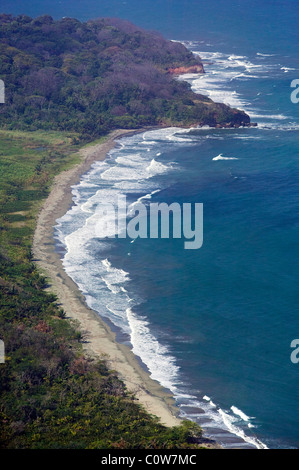 Vue aérienne de l'Atlantique au-dessus de la côte des Caraïbes Panama Banque D'Images