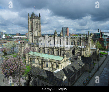 Vue de haut niveau de la Cathédrale de Manchester Banque D'Images