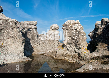 Rock formation, attraction touristique, du calcaire, l'île de Gotland, Suède Banque D'Images