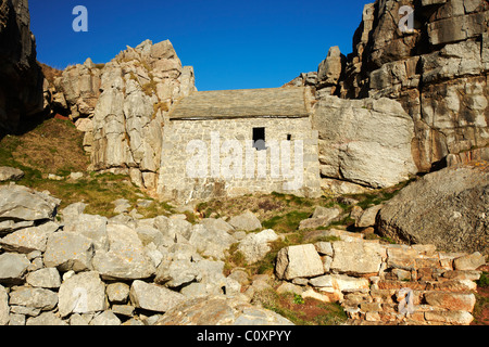 La Chapelle St Govan, Pembrokeshire, Pays de Galles, Royaume-Uni Banque D'Images