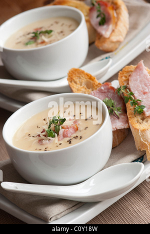 Wiltshire et jambon maïs doré chowder Banque D'Images