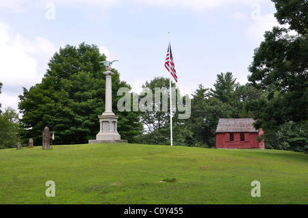 Le Nathan Hale Schoolhouse et le général Joseph Spencer Memorial, East Haddam, Connecticut, New England, USA Banque D'Images