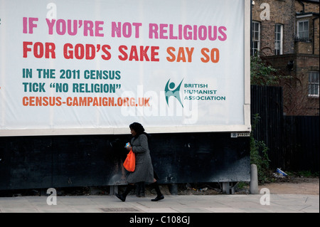 Poster humaniste exhorte les gens à choisir "pas de religion" dans le recensement de 2011, Londres Banque D'Images