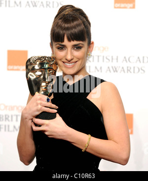 Penelope Cruz l'Orange British Academy Film Awards (BAFTA) 2009 - Salle de presse - Londres, Angleterre - 08.02.09 Banque D'Images