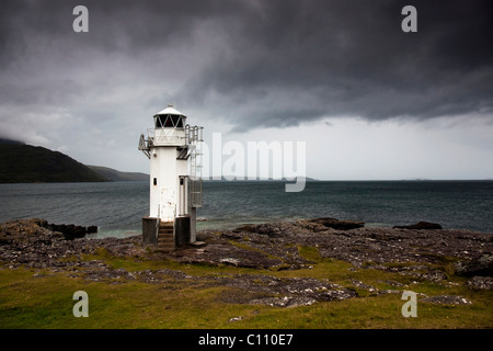 La Rhue phare sur la côte ouest de l'Écosse de l'Atlantique, Ross et Cromarty, Ecosse, Royaume-Uni, Europe Banque D'Images