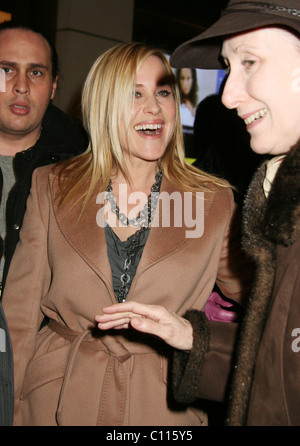 Patricia Arquette arrive pour une conversation et de dépistage de l'épisode de "moyen", qu'elle a réalisé, au Paley Center Banque D'Images