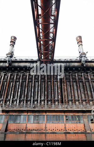 Ancienne cokerie, bloc de four à coke, complexe industriel de la mine de charbon de Zollverein, Essen-Stoppenberg, Ruhr Banque D'Images