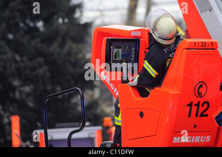 Le feu sur la Route 1, dans Urbanstrasse Stuttgart-Mitte Garni Oberrhein Square, près de Stuttgart, Bade-Wurtemberg, Allemagne, Europe Banque D'Images