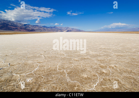 Polygones pan sel Devil's Golf course Badwater Road Death Valley National Park, California, USA Banque D'Images