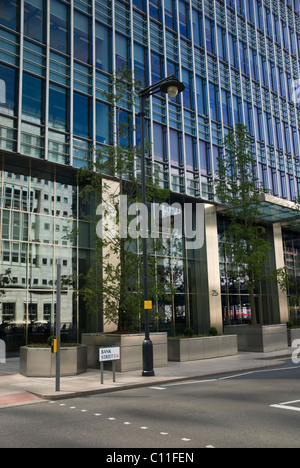 Street dans le quartier financier de Londres Banque D'Images