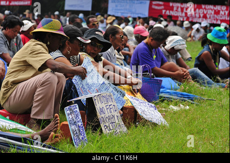 Madagascar, Antananarivo, manifestation pacifique chambre d'ex président malgache Albert Zafy contre la transition actuelle de la HAT Banque D'Images