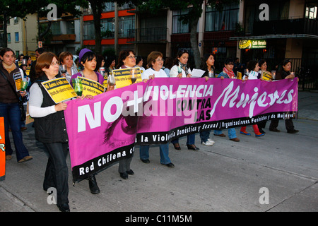 Démonstration, la violence contre les femmes, Concepción, Chili, Amérique du Sud Banque D'Images