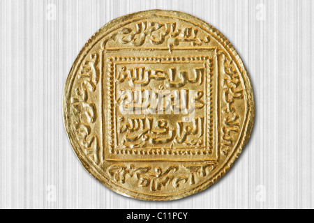 Ancienne pièce de monnaie dinar du 14e siècle Banque D'Images