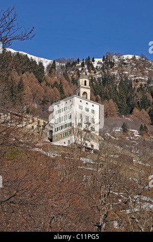 Soglio, Val Bregaglia, Grisons, Suisse, Europe Banque D'Images