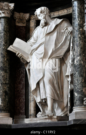 Statue de l'apôtre Simon, nef, Basilique San Giovanni in Laterano, Rome, Latium, Italie, Europe Banque D'Images