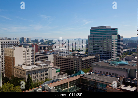 Vue sur les bâtiments de bureaux de Portland, Oregon, USA Banque D'Images