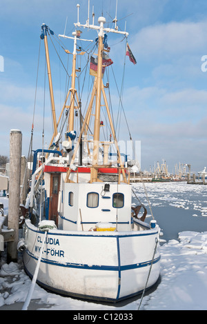 Le port de la ville principale de Wyk est presque complètement gelés en hiver, Mer du Nord île de Foehr, Nationalpark Banque D'Images