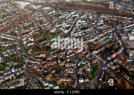 Vue aérienne du centre-ville, région de la Ruhr, Dinslaken, Nordrhein-Westfalen, Germany, Europe Banque D'Images