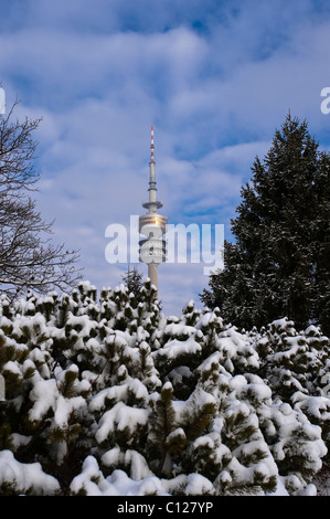 Tour olympique, le Parc Olympique, Munich, Bavaria, Germany, Europe Banque D'Images