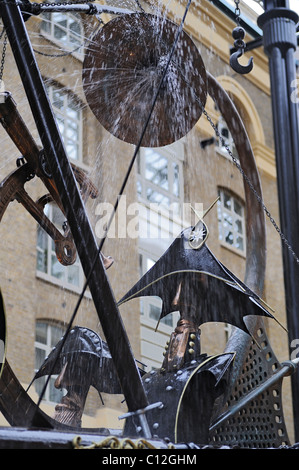 La fontaine de navigateurs par David Kemp, Hay's Galleria, London, UK Banque D'Images