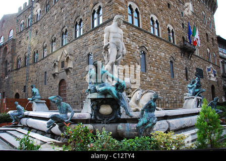 Fontaine de Neptune de la Piazza della Signoria, Florence, Italie Banque D'Images