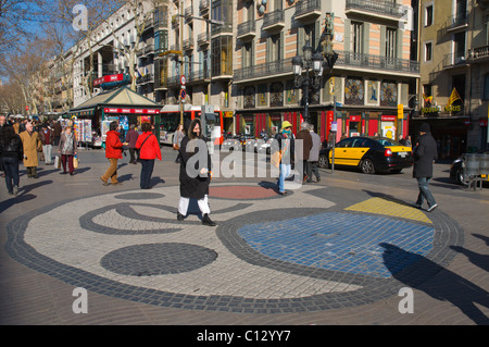 Mosaïque de Joan Miro sur Les Ramblas, dans le centre de Barcelone Catalogne Espagne Europe Banque D'Images