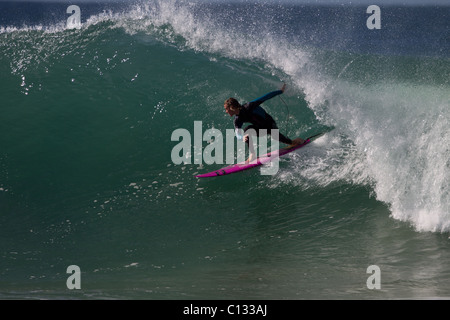 Tube arrière à Ridng surimpressions, Jeffreys Bay, Afrique du Sud Banque D'Images