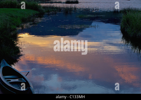 Lac dans la vallée de Sani, montagnes du Drakensberg, province de KwaZulu-Natal, Afrique du Sud Banque D'Images