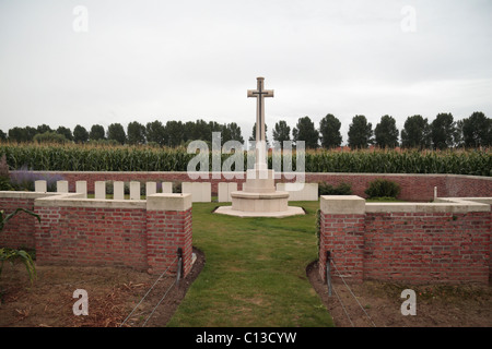 Entrée de la CSGC La Belle Alliance cimetière près de Boezinge, (près de Ieper (Ypres)), Belgique. Banque D'Images