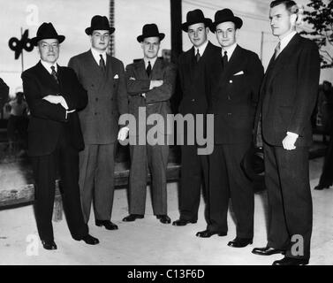 La famille Rockefeller. De gauche à droite : l'industriel John D. Rockefeller Jr. et fils David Rockfeller, Nelson Rockfeller, Winthrop Rockefeller Laurance Rockfeller, John D. Rockefeller III, Tarrytown, New York, 1937. Banque D'Images