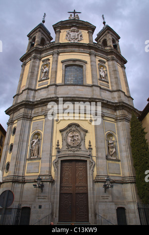 Basilica Pontificia de San Miguel à l'extérieur de l'église quartier La Latina de Madrid Espagne Europe Banque D'Images
