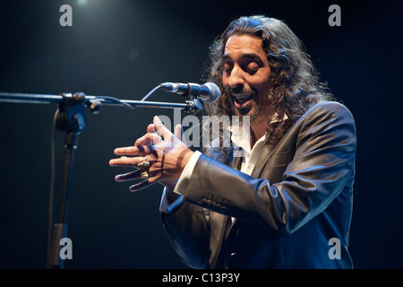 Chanteur de flamenco espagnol El Cigala live à Madrid (juillet 2010) Banque D'Images